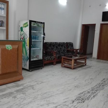 Dynasty Guest House Varanasi Eksteriør bilde